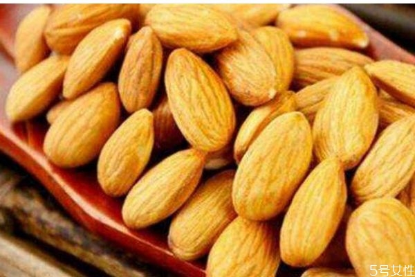 什么是巴旦木呢 巴旦木有什么營養(yǎng)價(jià)值呢