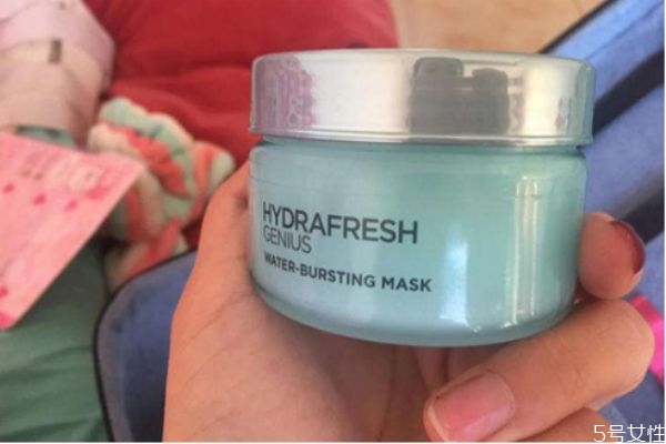 敷完歐萊雅面膜要洗臉嗎 歐萊雅面膜用不用洗 敷完歐萊雅面膜要洗臉嗎 歐萊雅面膜用不用洗