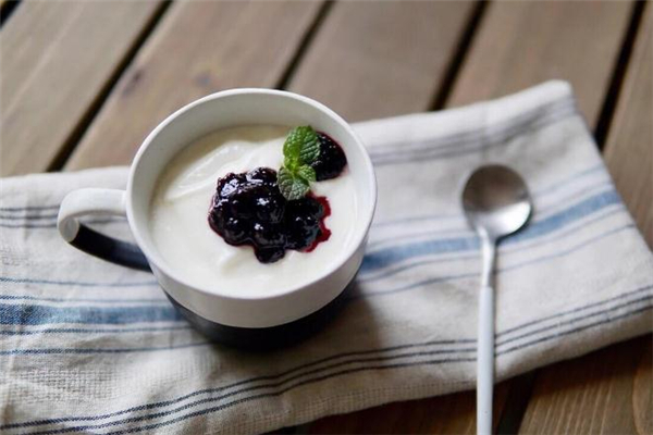 減肥期間可以吃雙皮奶嗎 雙皮奶的熱量是多少 減肥期間可以吃雙皮奶嗎 雙皮奶的熱量是多少