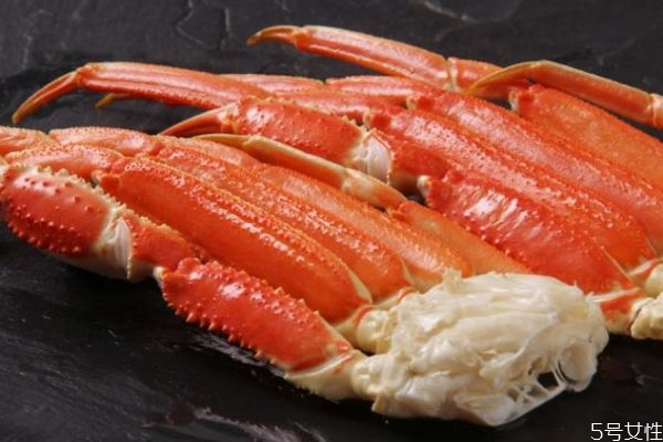 雪蟹有什么營養(yǎng)價值呢 雪蟹怎么做好吃呢 雪蟹有什么營養(yǎng)價值呢 雪蟹怎么做好吃呢