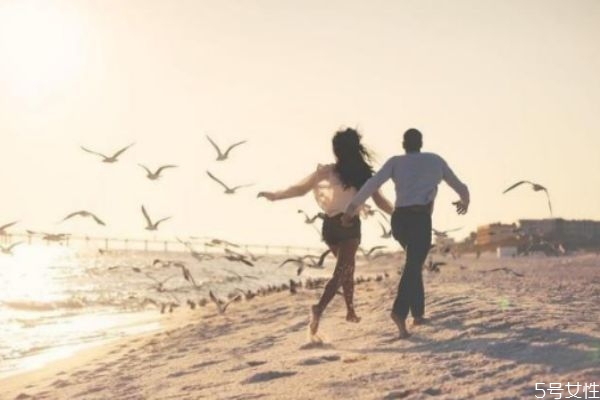 分手后一直走不出來怎么辦 分手后怎么徹底走出來 分手后一直走不出來怎么辦 分手后怎么徹底走出來