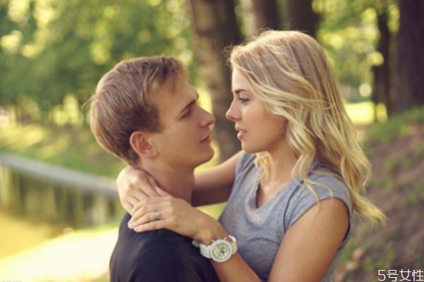 分手后一直走不出來怎么辦 分手后怎么徹底走出來 分手后一直走不出來怎么辦 分手后怎么徹底走出來