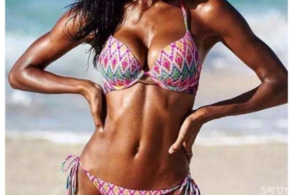 人魚線應(yīng)該怎么練呢 練成人魚線的方法有什么呢 人魚線應(yīng)該怎么練呢 練成人魚線的方法有什么呢