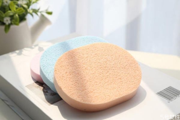 洗臉撲如何區(qū)分好壞 洗臉撲有什么好處 洗臉撲如何區(qū)分好壞 洗臉撲有什么好處