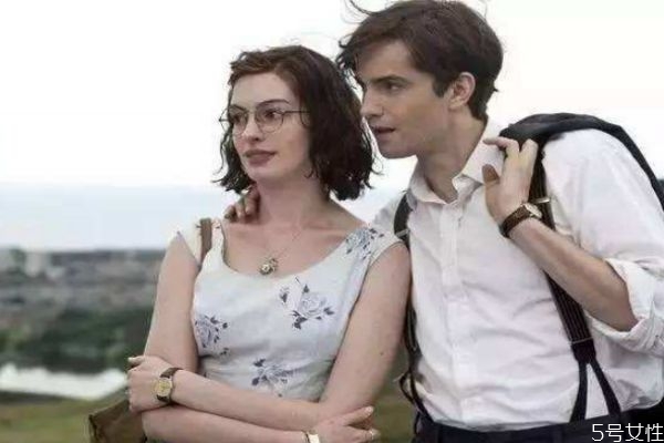 怎么撩妹子找話題聊天 撩妹技巧套路