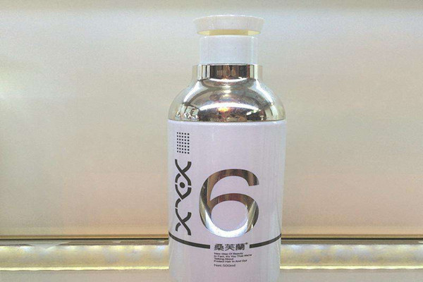 彈力素和精油的區(qū)別 卷發(fā)使用精油的正確方法 彈力素和精油的區(qū)別 卷發(fā)使用精油的正確方法