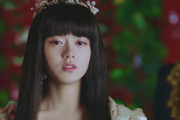 營養(yǎng)油的正確使用方法 使用營養(yǎng)油的技巧 營養(yǎng)油的正確使用方法 使用營養(yǎng)油的技巧