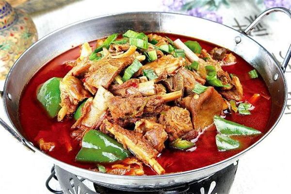 羊肉火鍋可以經(jīng)常吃嗎 羊肉火鍋吃多了會怎樣 羊肉火鍋可以經(jīng)常吃嗎 羊肉火鍋吃多了會怎樣