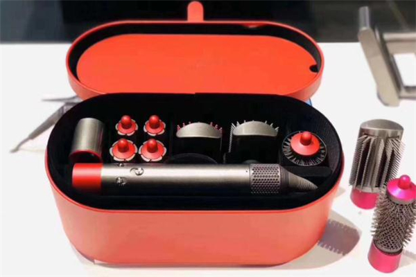 戴森卷發(fā)棒多少錢(qián) 戴森卷發(fā)棒為什么那么貴 戴森卷發(fā)棒多少錢(qián) 戴森卷發(fā)棒為什么那么貴