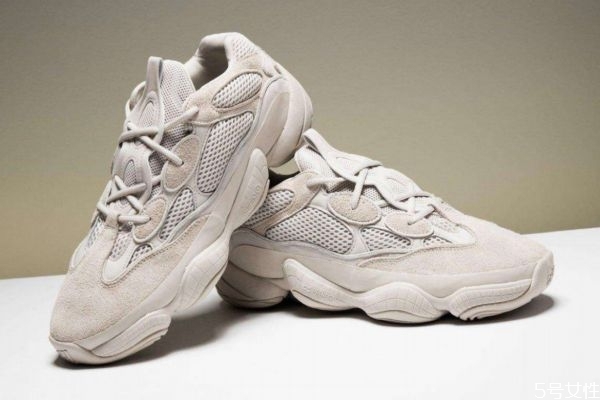 椰子鞋是什么牌子出的 椰子鞋是阿迪還是耐克 椰子鞋是什么牌子出的 椰子鞋是阿迪還是耐克