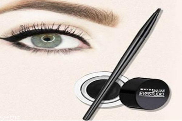 眼線液有哪些優(yōu)缺點 眼線液筆和眼線膠筆哪個好 眼線液有哪些優(yōu)缺點 眼線液筆和眼線膠筆哪個好