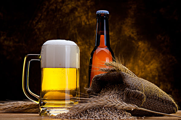 啤酒的保質(zhì)期一般多久 喝啤酒肚子脹怎么緩解 啤酒的保質(zhì)期一般多久 喝啤酒肚子脹怎么緩解