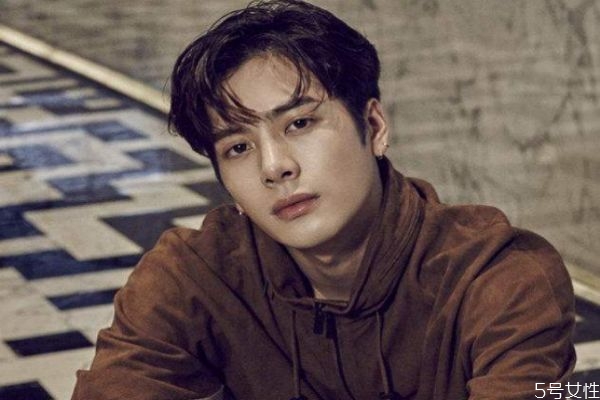 情商高的女人是怎樣和男人相處 高情商拴住男人的心 情商高的女人是怎樣和男人相處 高情商拴住男人的心