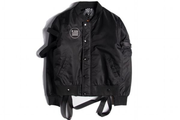 機(jī)能外套是什么意思 選擇機(jī)能外套有什么好處 機(jī)能外套是什么意思 選擇機(jī)能外套有什么好處