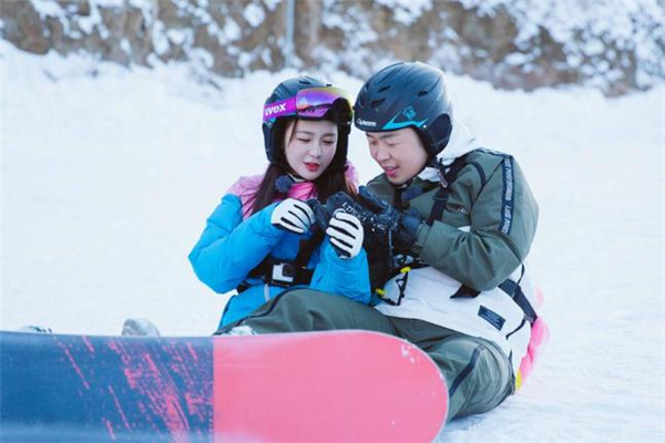 暗戀和明戀哪個更痛苦 暗戀和明戀哪個更美好 暗戀和明戀哪個更痛苦 暗戀和明戀哪個更美好