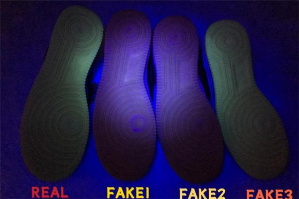 clot聯(lián)名af1黑色絲綢真假對比 clot空軍一號黑色絲綢真假 clot聯(lián)名af1黑色絲綢真假對比 clot空軍一號黑色絲綢真假