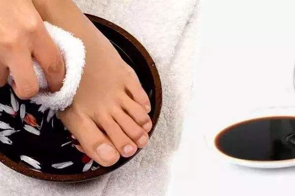 腳一穿鞋就出汗怎么辦 怎么預防腳臭 腳一穿鞋就出汗怎么辦 怎么預防腳臭