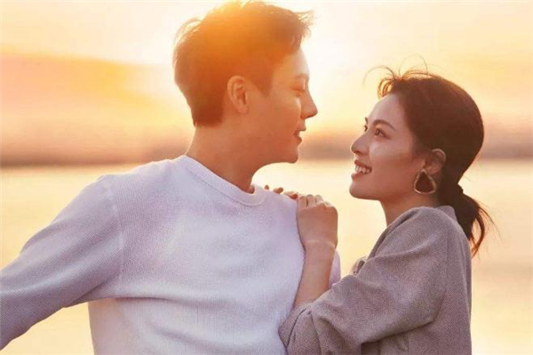 和女生牽手算確定關(guān)系嗎 女生同意牽手是確定關(guān)系嗎 和女生牽手算確定關(guān)系嗎 女生同意牽手是確定關(guān)系嗎