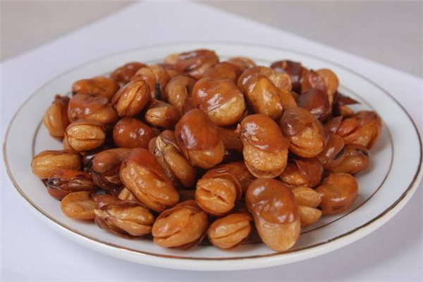 蠶豆生吃有毒嗎 蠶豆生吃好還是熟吃好 蠶豆生吃有毒嗎 蠶豆生吃好還是熟吃好