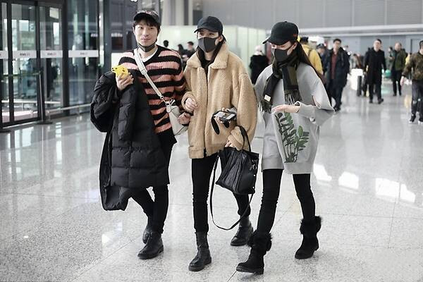 什么裙子配羊羔服好看 羊羔服搭配裙子推薦 什么裙子配羊羔服好看 羊羔服搭配裙子推薦