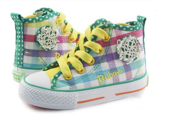 環(huán)球帆布鞋怎樣 環(huán)球帆布鞋好嗎