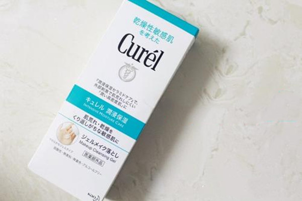 珂潤水乳適合痘痘肌嗎 珂潤水乳適合什么膚質 珂潤水乳適合痘痘肌嗎 珂潤水乳適合什么膚質