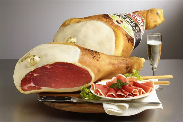 西班牙火腿可以帶回國(guó)嗎 西班牙火腿能帶上飛機(jī)嗎 西班牙火腿可以帶回國(guó)嗎 西班牙火腿能帶上飛機(jī)嗎