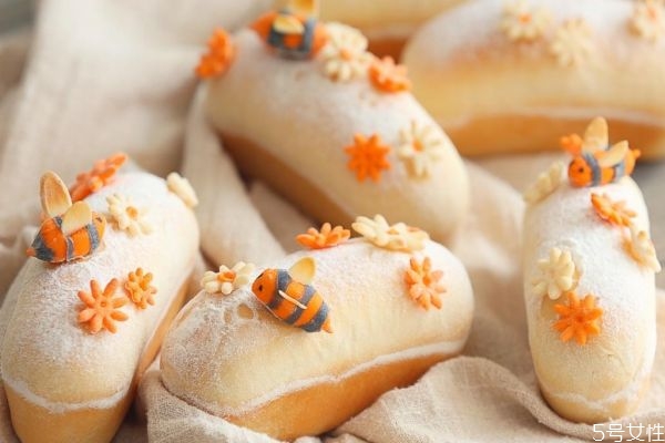 白面包是什么面包 白面包的熱量高嗎 白面包是什么面包 白面包的熱量高嗎