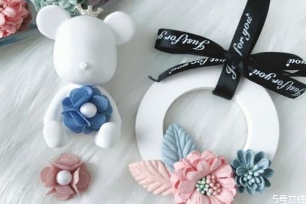 擴(kuò)香石是什么石 擴(kuò)香石可以滴香水嗎 擴(kuò)香石是什么石 擴(kuò)香石可以滴香水嗎