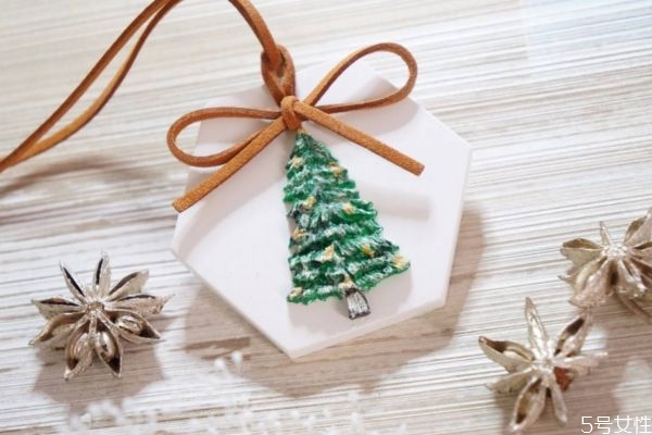 擴(kuò)香石的使用方法 擴(kuò)香石的使用注意事項(xiàng) 擴(kuò)香石的使用方法 擴(kuò)香石的使用注意事項(xiàng)