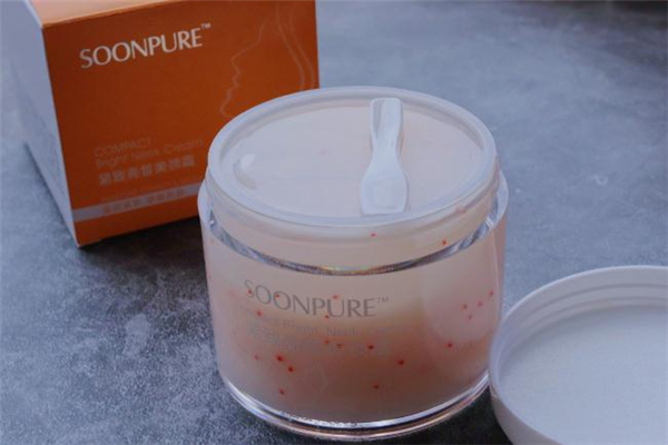 素萃頸霜怎么樣 素萃頸霜用完要洗嗎 素萃頸霜怎么樣 素萃頸霜用完要洗嗎