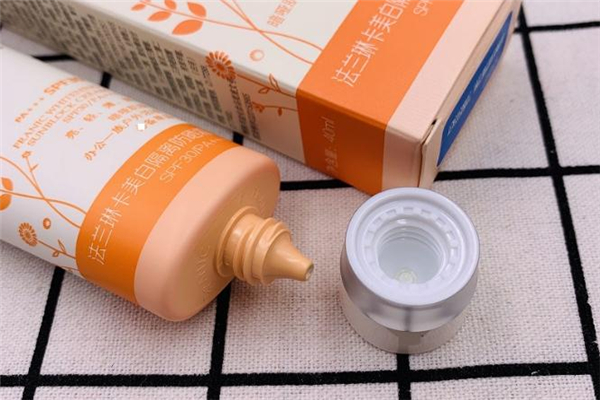 法蘭琳卡防曬霜防水嗎 法蘭琳卡防曬霜保質(zhì)期 法蘭琳卡防曬霜防水嗎 法蘭琳卡防曬霜保質(zhì)期