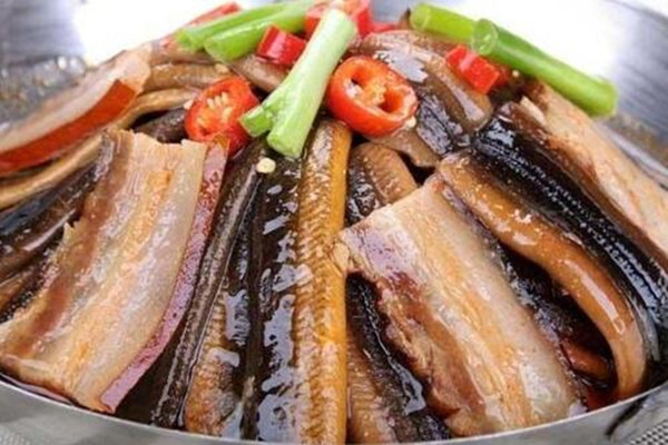 黃鱔怎么處理比較干凈 黃鱔怎么清洗才干凈 黃鱔怎么處理比較干凈 黃鱔怎么清洗才干凈