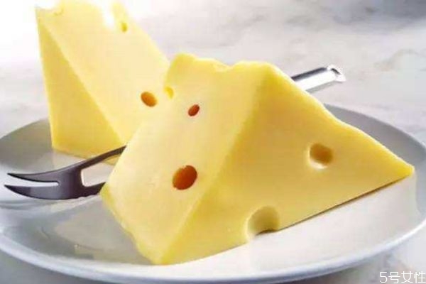芝士怎么才拉絲 芝士不拉絲的原因有什么 芝士怎么才拉絲 芝士不拉絲的原因有什么