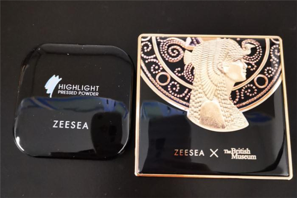 zeesea粉餅多少錢 zeesea滋色粉餅怎么選色號 zeesea粉餅多少錢 zeesea滋色粉餅怎么選色號