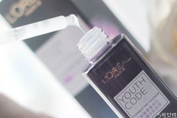 歐萊雅小黑瓶適合干皮嗎 歐萊雅小黑瓶主要的護(hù)膚功效