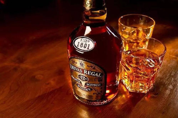 芝華士需要冰鎮(zhèn)嗎 芝華士怎么飲用 芝華士需要冰鎮(zhèn)嗎 芝華士怎么飲用