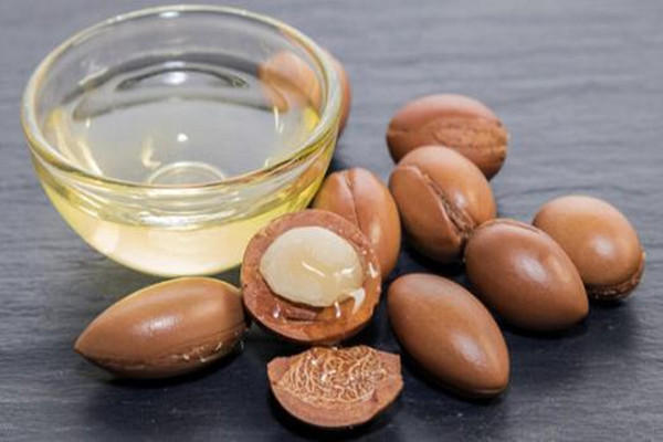 摩洛哥阿甘油的各種用途 摩洛哥阿甘油的作用 摩洛哥阿甘油的各種用途 摩洛哥阿甘油的作用