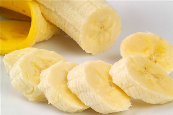 香蕉蒸熟了還有營(yíng)養(yǎng)嗎 蒸香蕉什么人不適合吃 香蕉蒸熟了還有營(yíng)養(yǎng)嗎 蒸香蕉什么人不適合吃