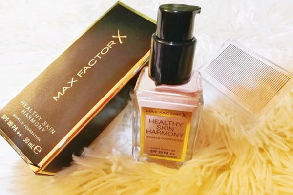 蜜絲佛陀煙酰胺粉底液怎么樣 蜜絲佛陀煙酰胺粉底液好用嗎 蜜絲佛陀煙酰胺粉底液怎么樣 蜜絲佛陀煙酰胺粉底液好用嗎