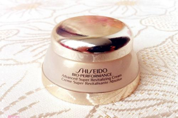 資生堂百優(yōu)面霜主要針對什么人群 資生堂百優(yōu)面霜價格如何 資生堂百優(yōu)面霜主要針對什么人群 資生堂百優(yōu)面霜價格如何