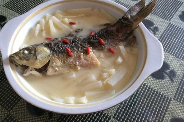 鯽魚(yú)湯含有蛋白質(zhì)嗎 ?鯽魚(yú)湯有什么功效