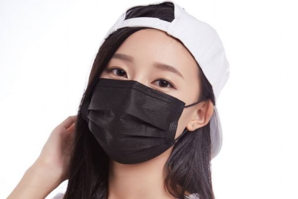 口罩正反面怎么區(qū)分 口罩的正確戴法 口罩正反面怎么區(qū)分 口罩的正確戴法