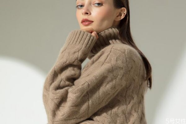 毛衣洗長了怎么恢復(fù) 毛衣洗了變長的原因 毛衣洗長了怎么恢復(fù) 毛衣洗了變長的原因