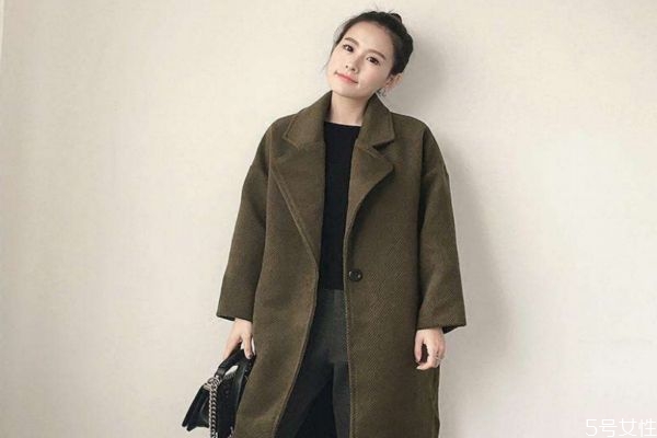 衣服為什么會有靜電 什么衣服容易產生靜電 衣服為什么會有靜電 什么衣服容易產生靜電