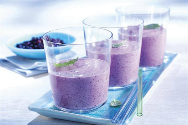 紫薯奶昔有什么營養(yǎng)價值 吃紫薯奶昔要注意什么 紫薯奶昔有什么營養(yǎng)價值 吃紫薯奶昔要注意什么
