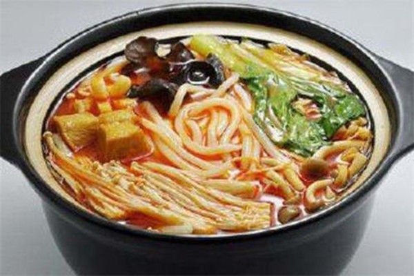 減肥期間可以吃米線嗎 米線哪個(gè)城市的好吃 減肥期間可以吃米線嗎 米線哪個(gè)城市的好吃