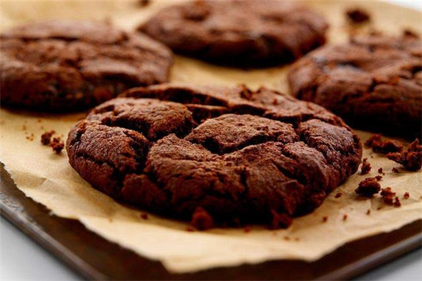 巧克力曲奇熱量高嗎 巧克力曲奇可以經(jīng)常吃嗎 巧克力曲奇熱量高嗎 巧克力曲奇可以經(jīng)常吃嗎