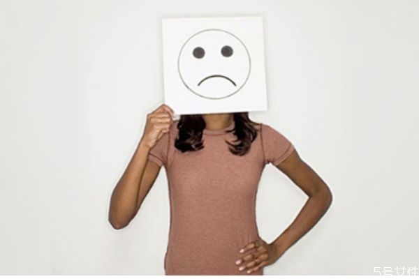 產后抑郁癥狀有什么 產后抑郁如何造成的