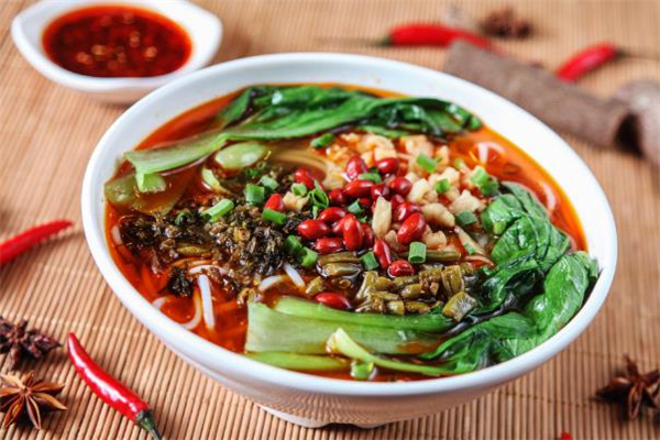 酸辣粉的湯能喝嗎 酸辣粉的湯有營(yíng)養(yǎng)嗎